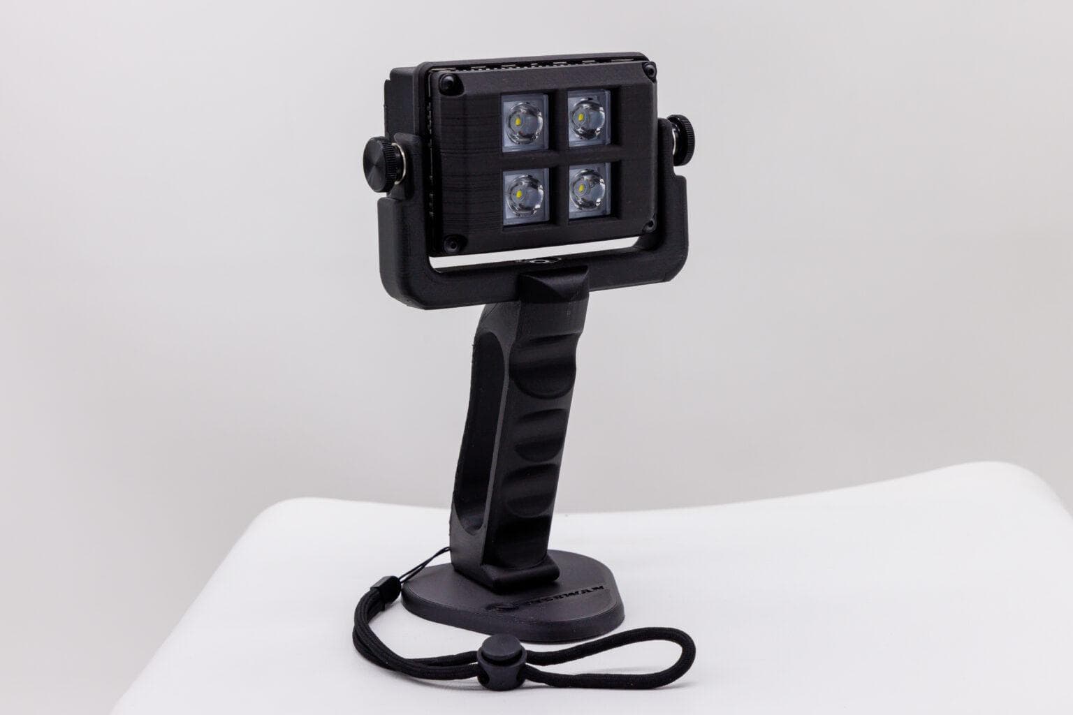 FoxFury Flashlight Fire_Safety_USA D100 Light System - 15 Degree