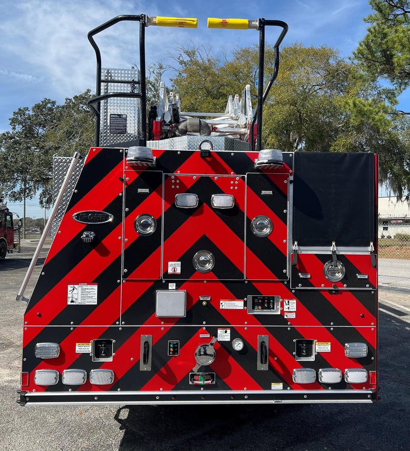 E-ONE Fire Truck Fire_Safety_USA E-One HP75 Aerial Ladder