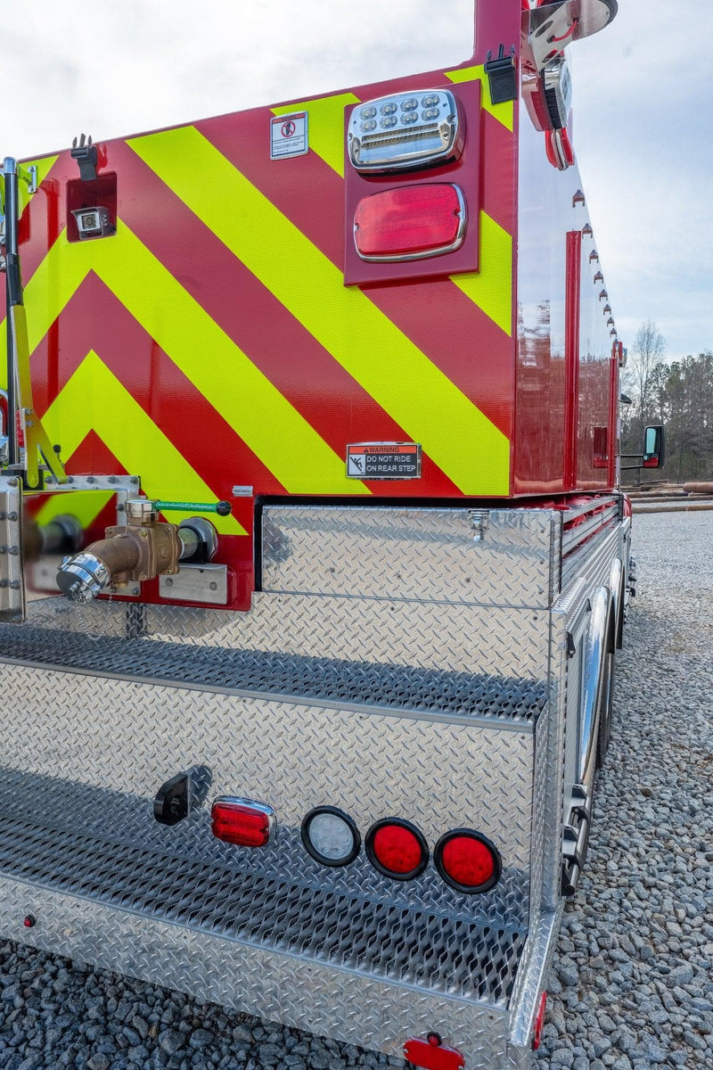 Fouts Fire Fire_Safety_USA Fouts 3,000 Gallon Kenworth Tanker