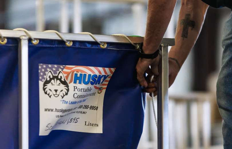 Husky Portable Decon Shower Fire_Safety_USA Husky Portable Decontamination Pool