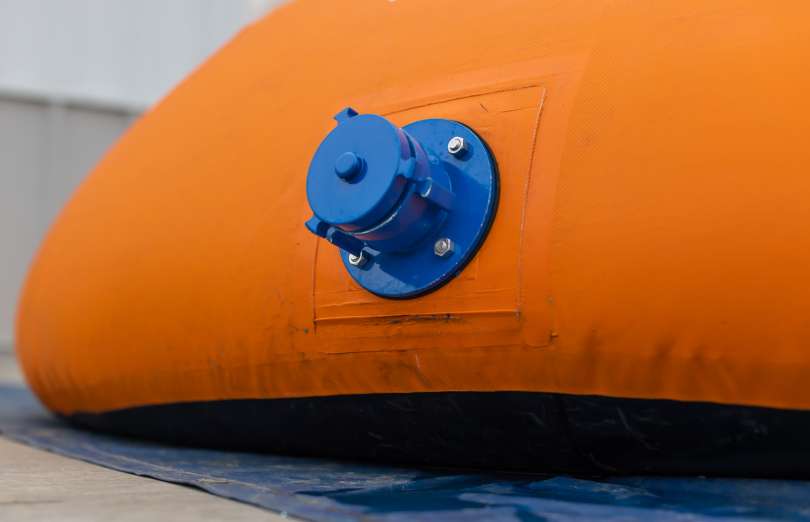 Husky Portable Portable Tanks Fire_Safety_USA Husky Self-Supporting Frameless Portable Water LOW-SIDE Tank