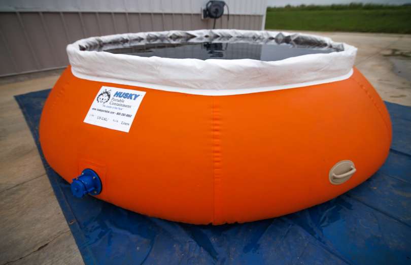 Husky Portable Portable Tanks Fire_Safety_USA Husky Self-Supporting Frameless Portable Water LOW-SIDE Tank