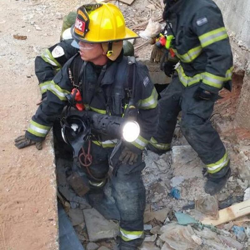 FoxFury Flashlight Fire_Safety_USA Nomad® Prime Portable Scene Light