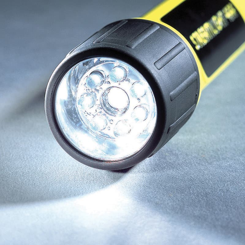 Streamlight Flashlight Fire_Safety_USA Streamlight 4AA Propolymer® LED Flashlight