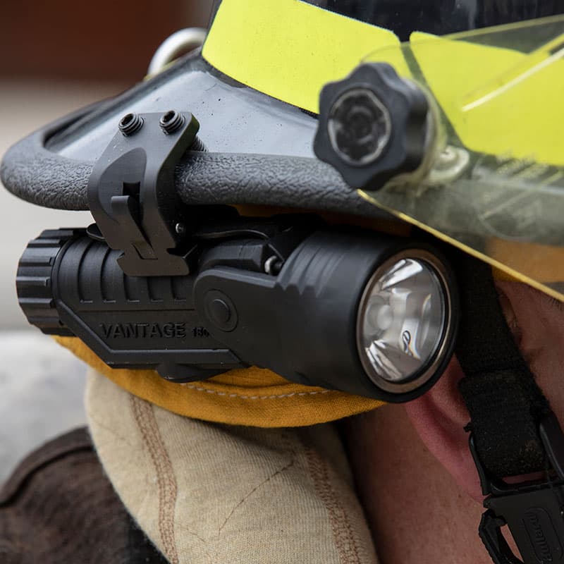 Streamlight Flashlight Fire_Safety_USA Streamlight Vantage 180 - Helmet Mounted Light