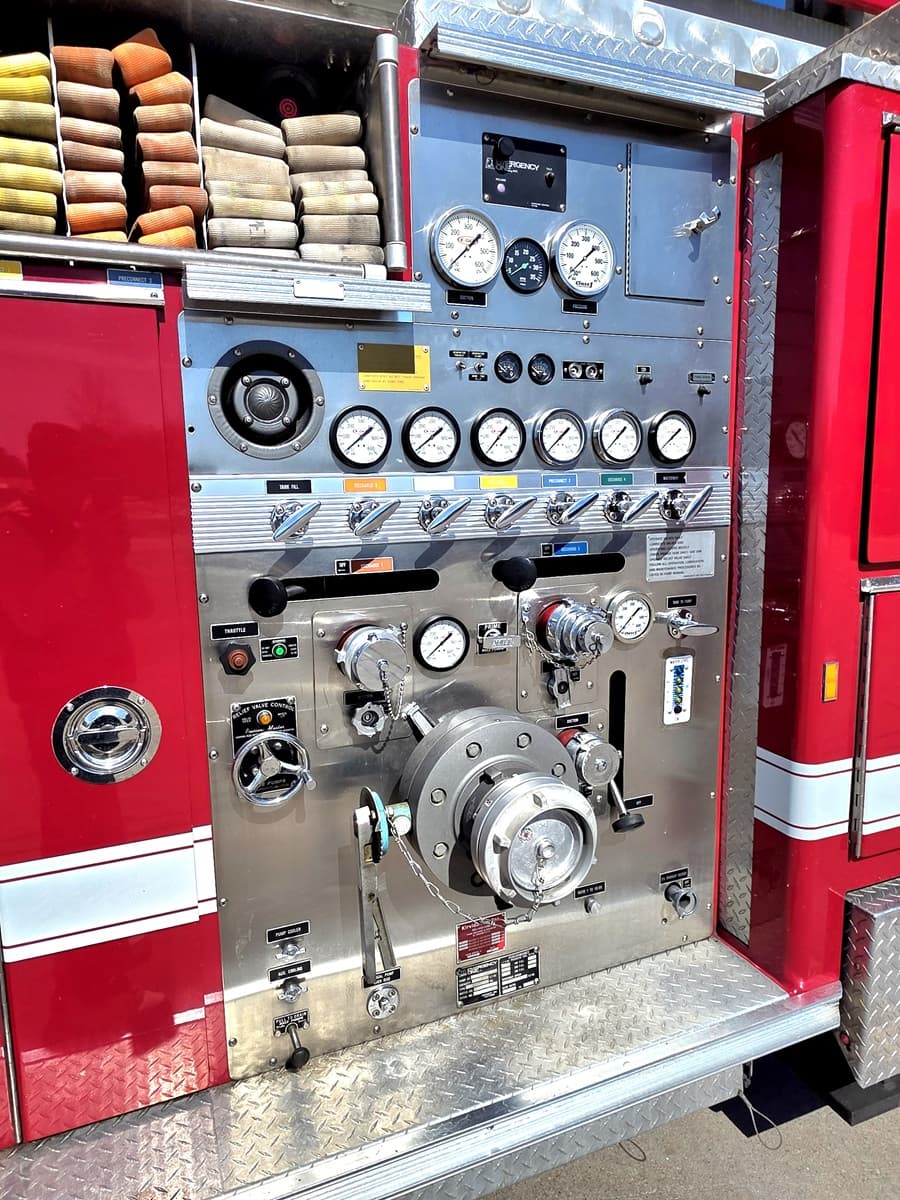 E-ONE Fire Truck Fire_Safety_USA Used 1990 E-One Aerial Platform