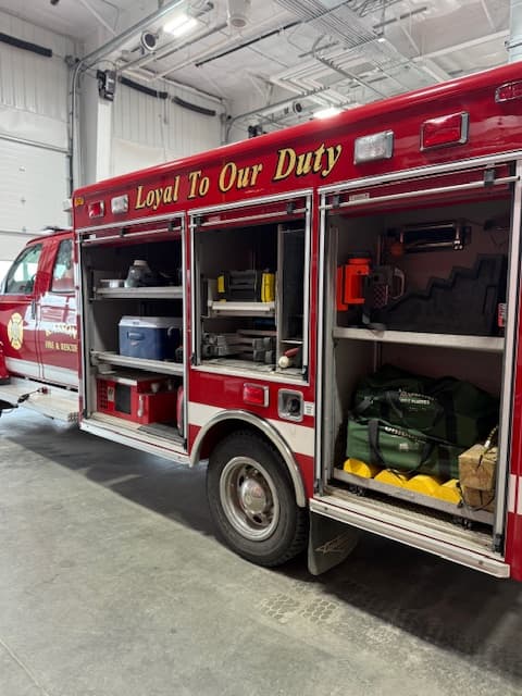 E-ONE Fire Truck Fire_Safety_USA Used 2008 GMC C5500 4x4 Rescue