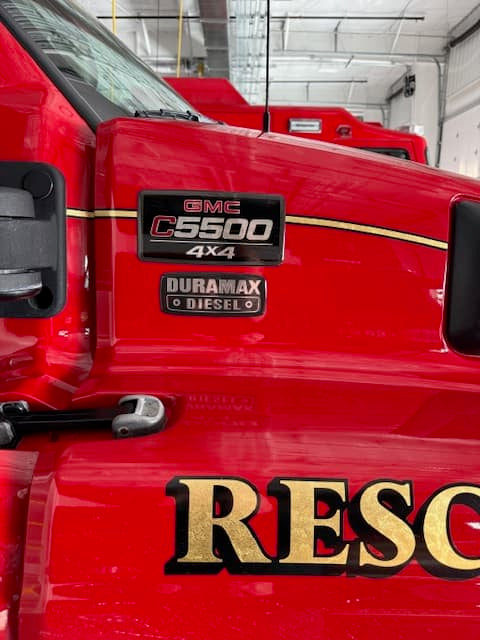 E-ONE Fire Truck Fire_Safety_USA Used 2008 GMC C5500 4x4 Rescue