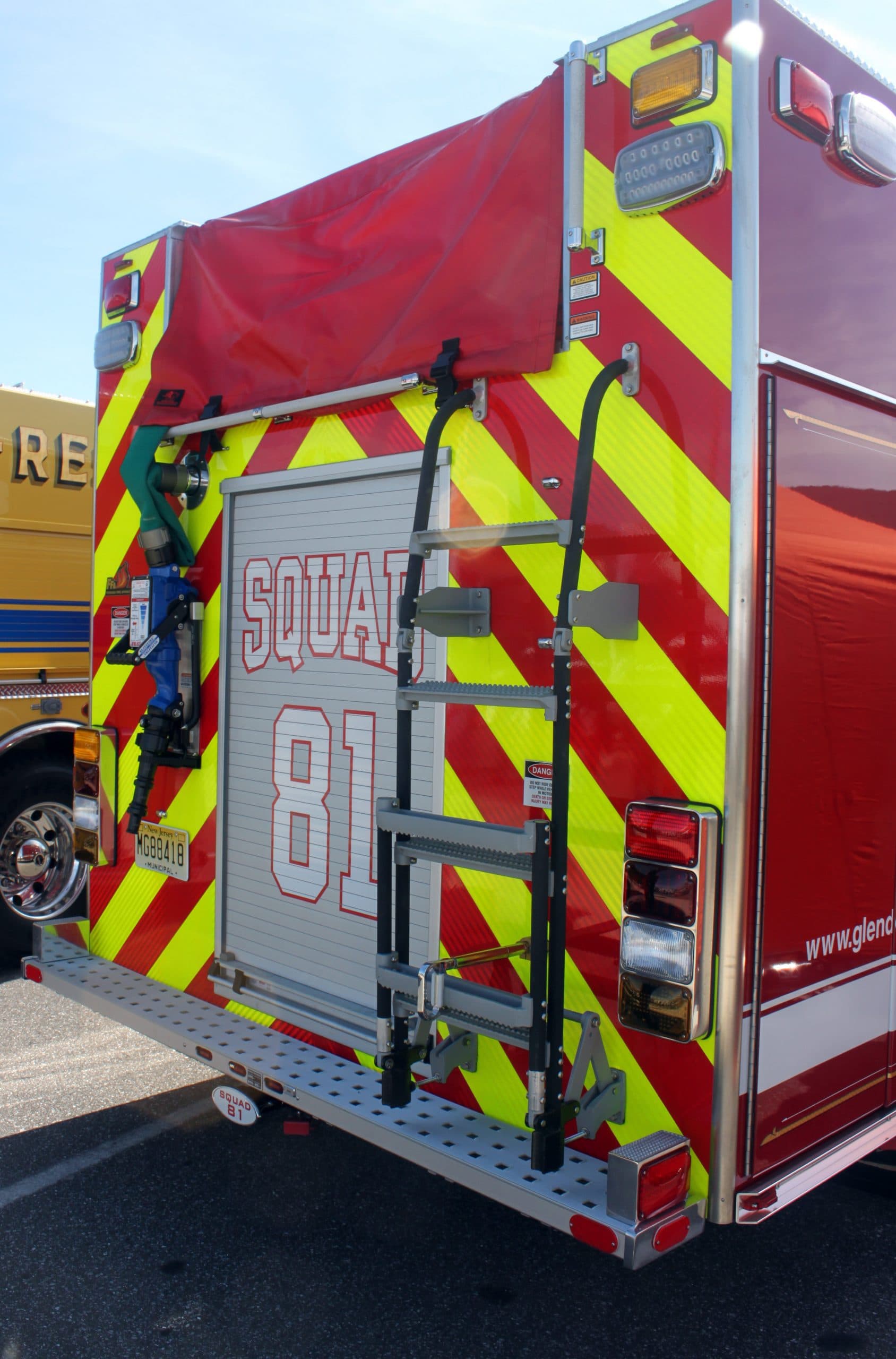 Ziamatic Apparatus Equipment Fire_Safety_USA Ziamatic 18" Width Swing Out & Down Vehicle Ladders