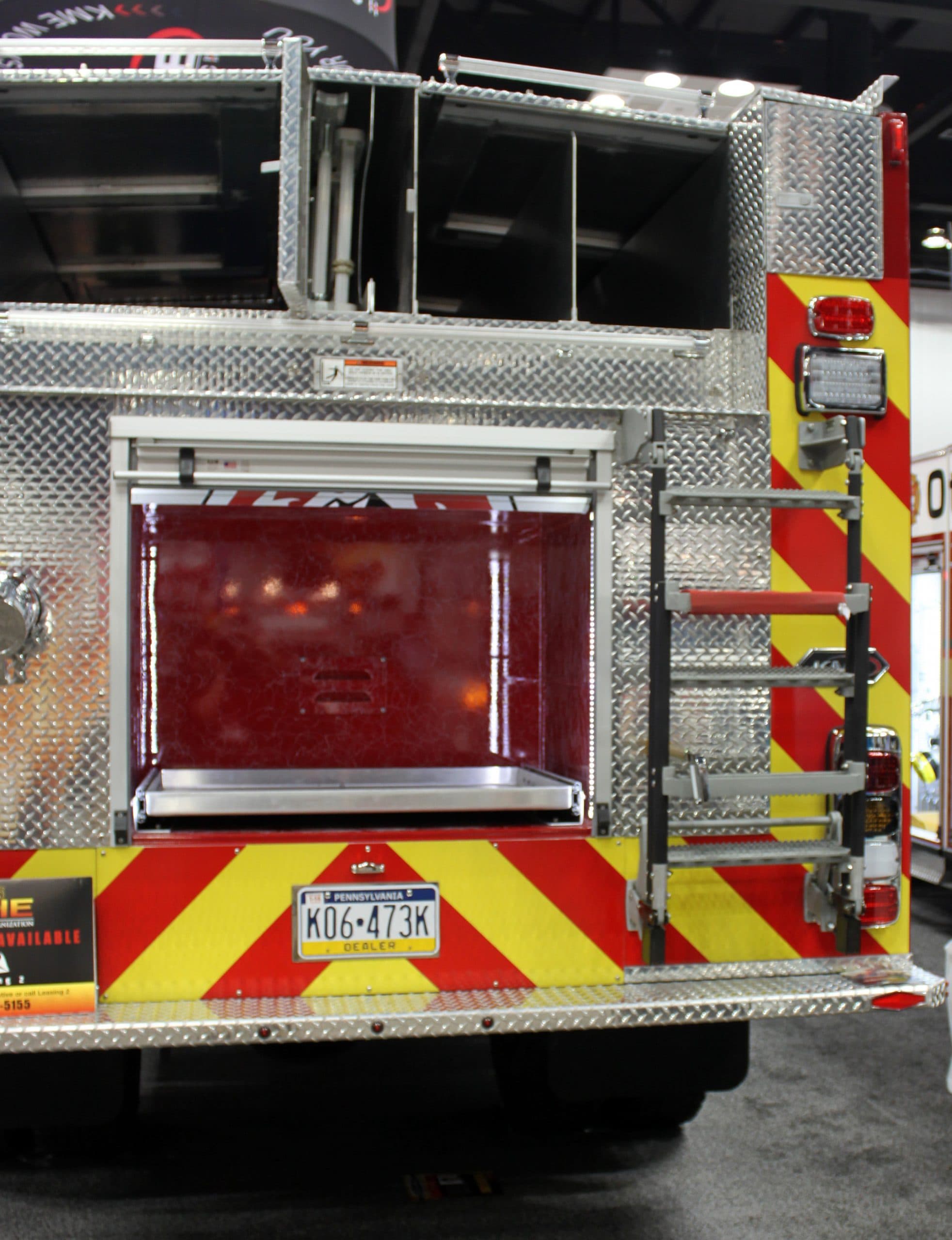 Ziamatic Apparatus Equipment Fire_Safety_USA Ziamatic 18" Width Swing Out & Down Vehicle Ladders