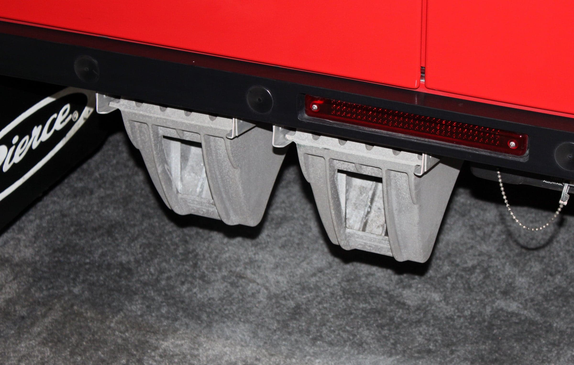 Ziamatic Wheel Chocks Fire_Safety_USA Ziamatic AC-32 Choc Holder - Horizontal