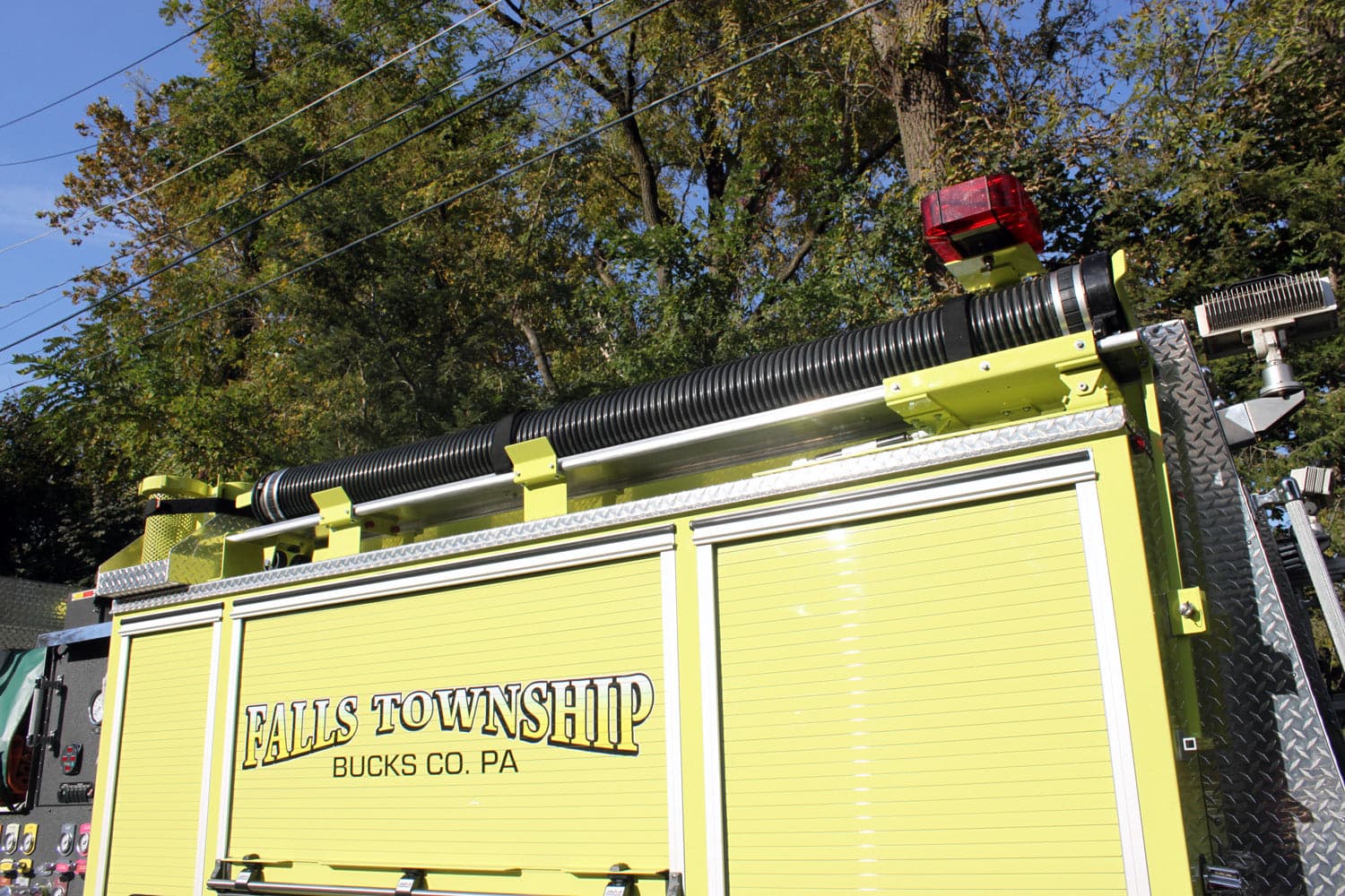 Ziamatic Gantry Fire_Safety_USA Ziamatic Hard Sleeve Gantry System