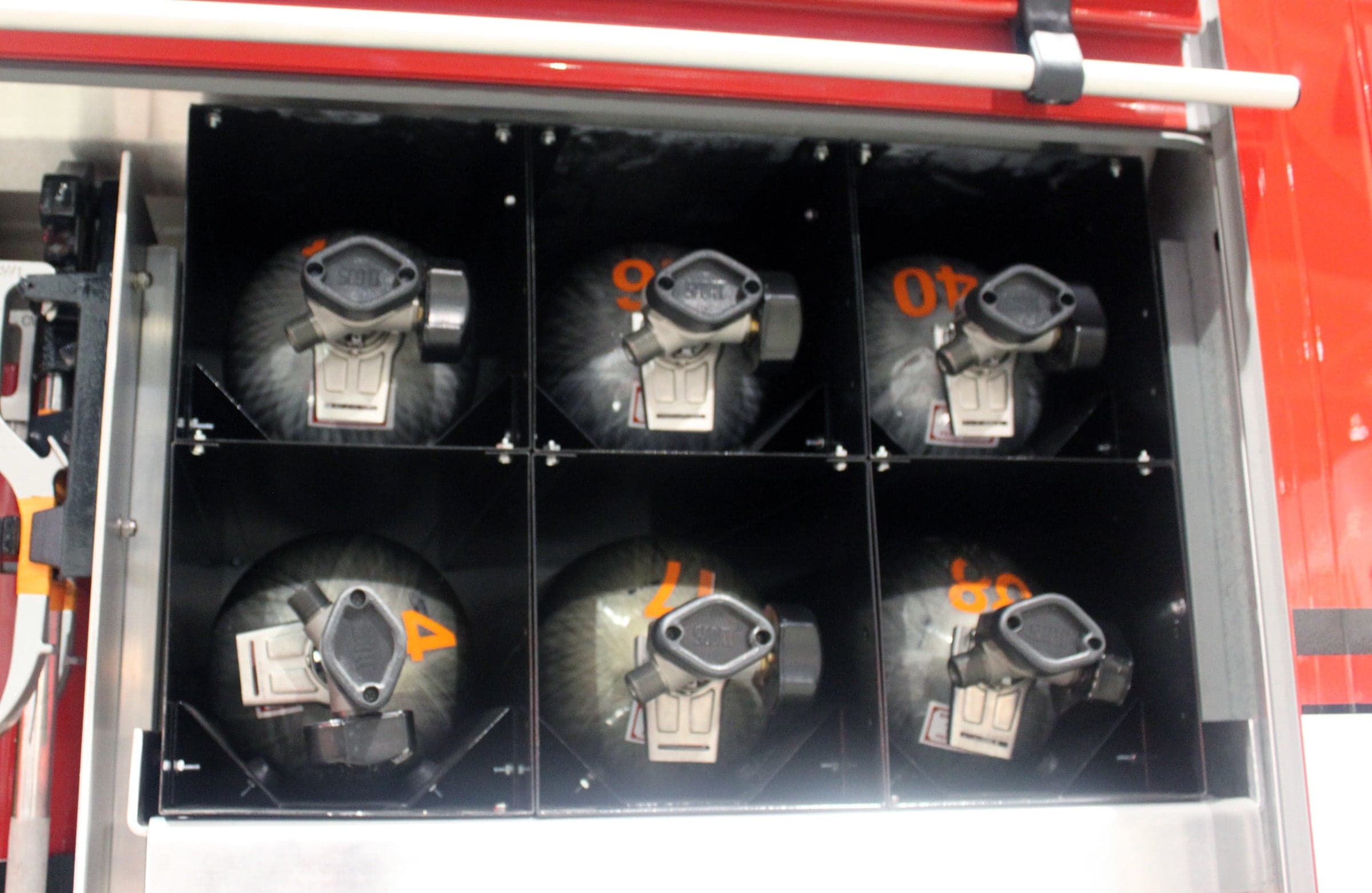 Ziamatic SCBA Bottle Storage Fire_Safety_USA Ziamatic Horizontal Steel QUIC-STORAGE Rack - Black