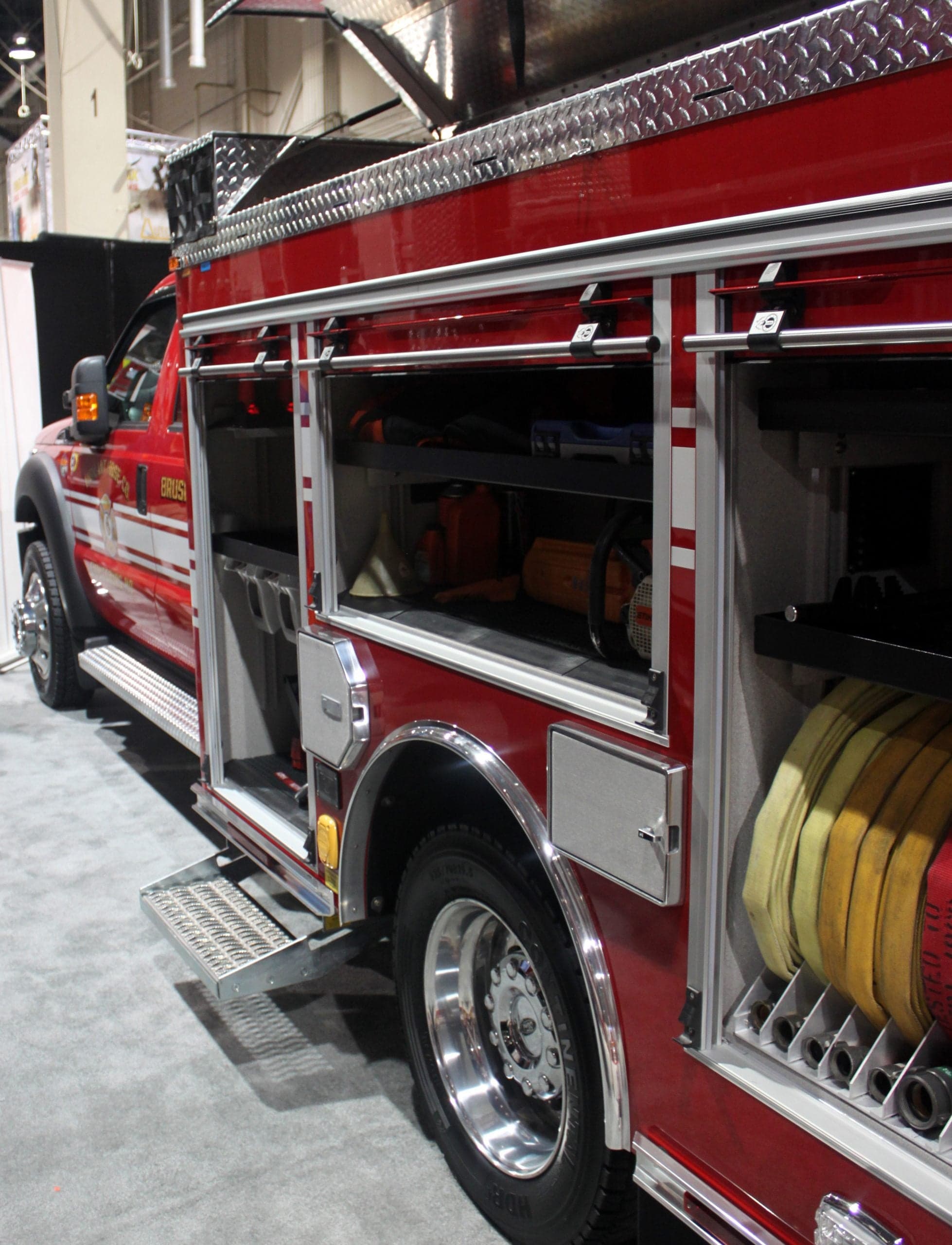 Ziamatic Apparatus Equipment Fire_Safety_USA Ziamatic Manual Vehicle Steps