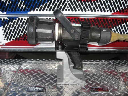 Ziamatic Mounting Brackets Fire_Safety_USA Ziamatic Multiversal Nozzle Bracket