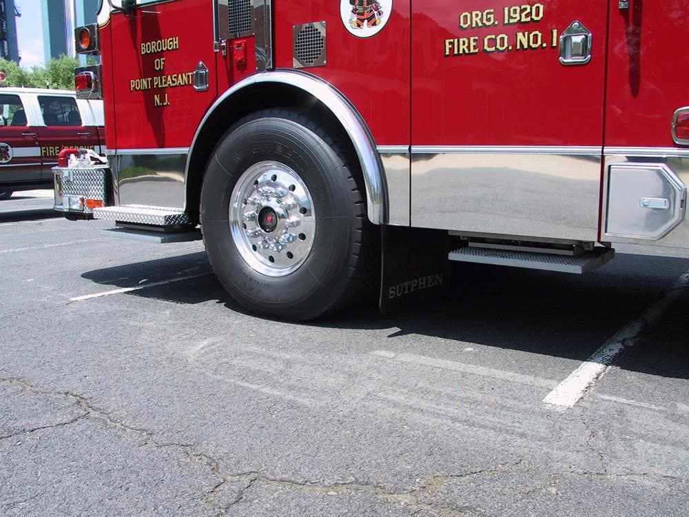 Ziamatic Apparatus Equipment Fire_Safety_USA Ziamatic Retractable Vehicle Step - 10-1/2" Drop