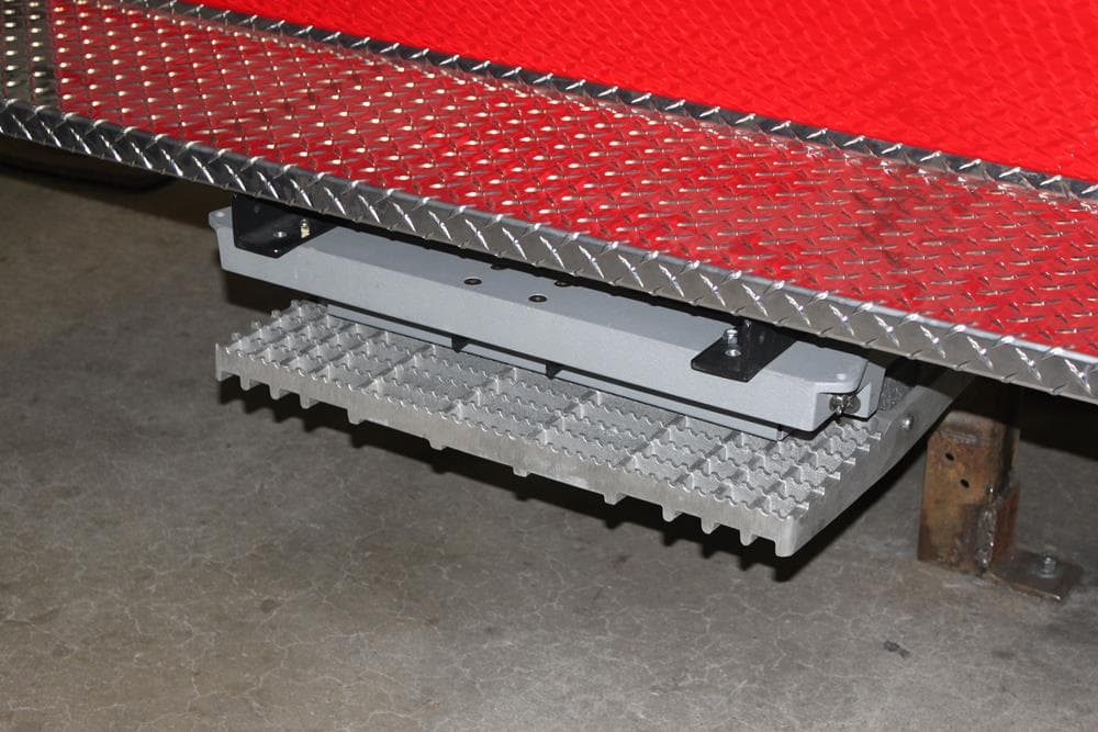 Ziamatic Apparatus Equipment Fire_Safety_USA Ziamatic Retractable Vehicle Step - 7-5/8" Drop