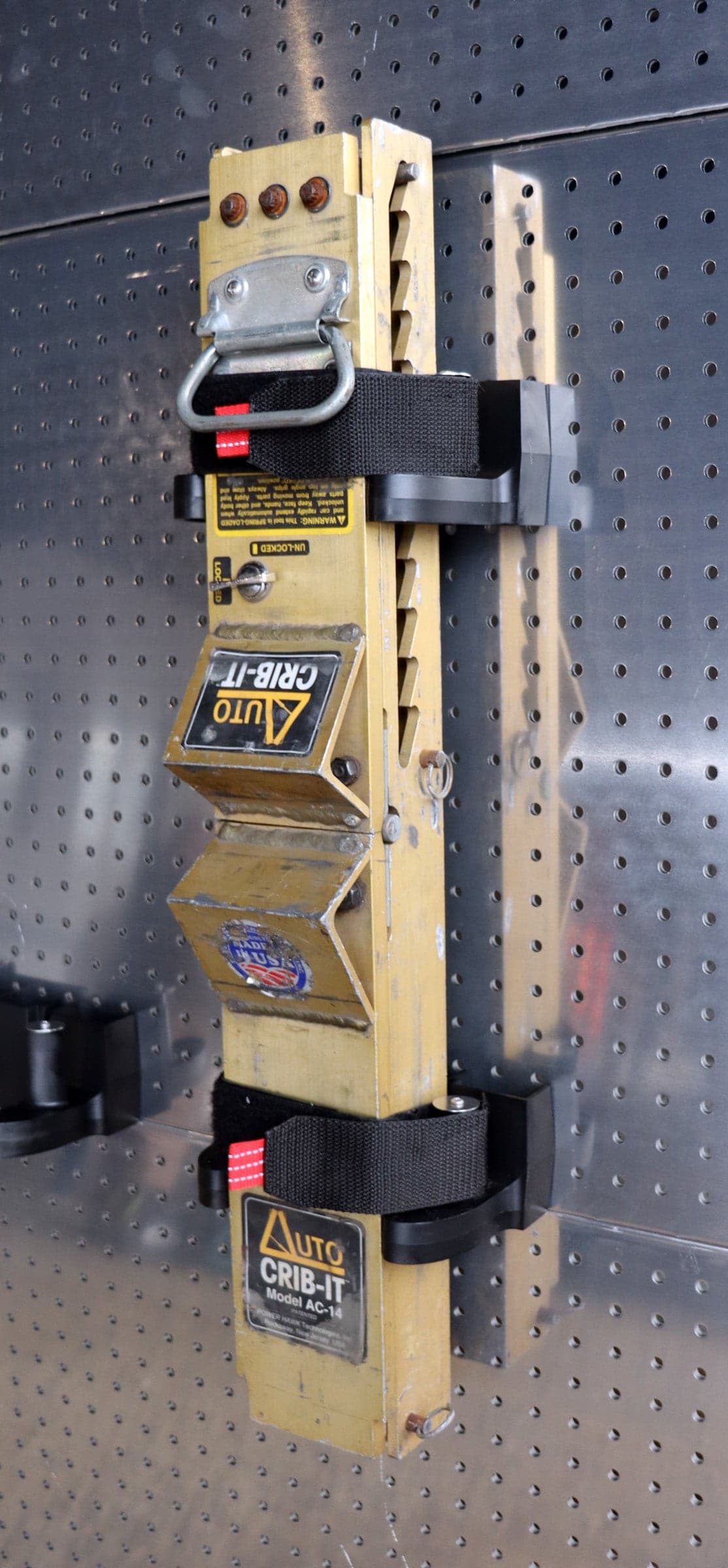 Ziamatic Mounting Brackets Fire_Safety_USA Ziamatic SURE-GRIP XL and SURE-GRIP XLS - Tool Mounts - 2" to 4"